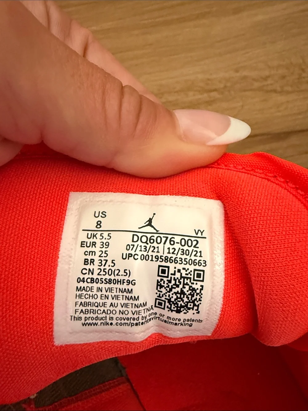 Nike low top